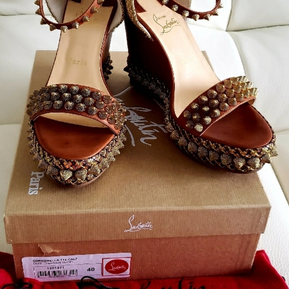 Authentic Christian Louboutin Brown Studded Women's Sandals - Picture 2 of 8